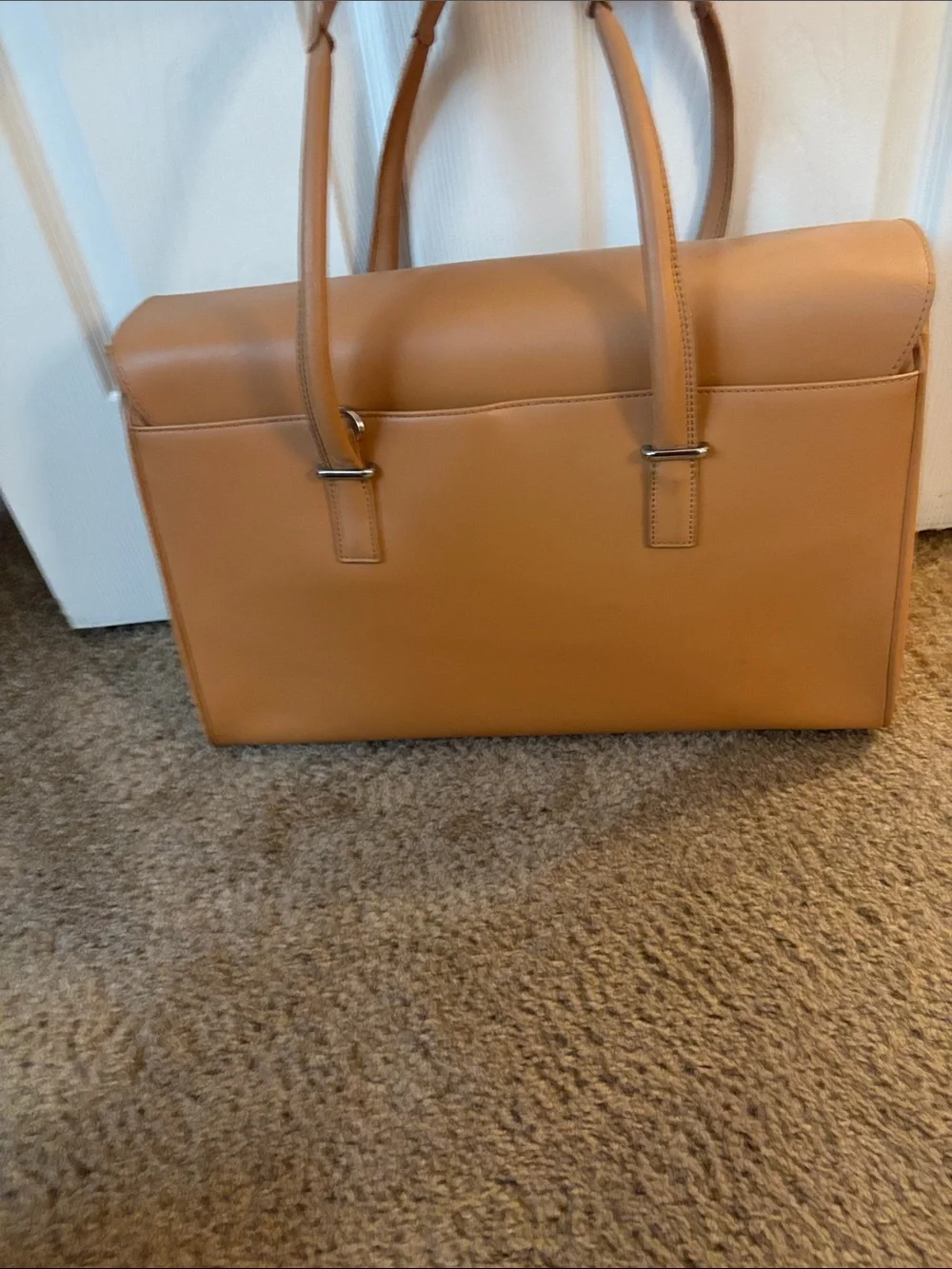 Classic Tan Structured Tote Laptop/Briefcase Bag.